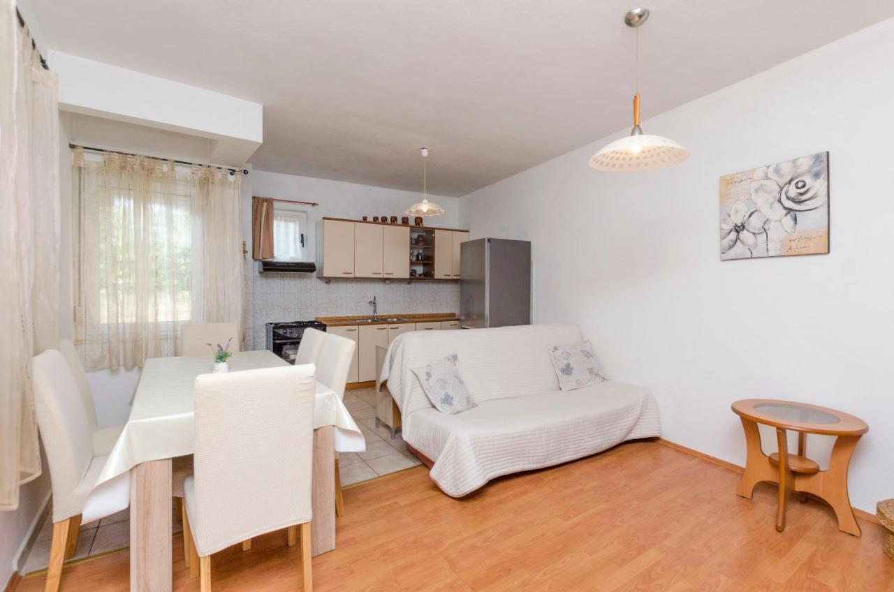 Apartments Dasa Primošten Dış mekan fotoğraf