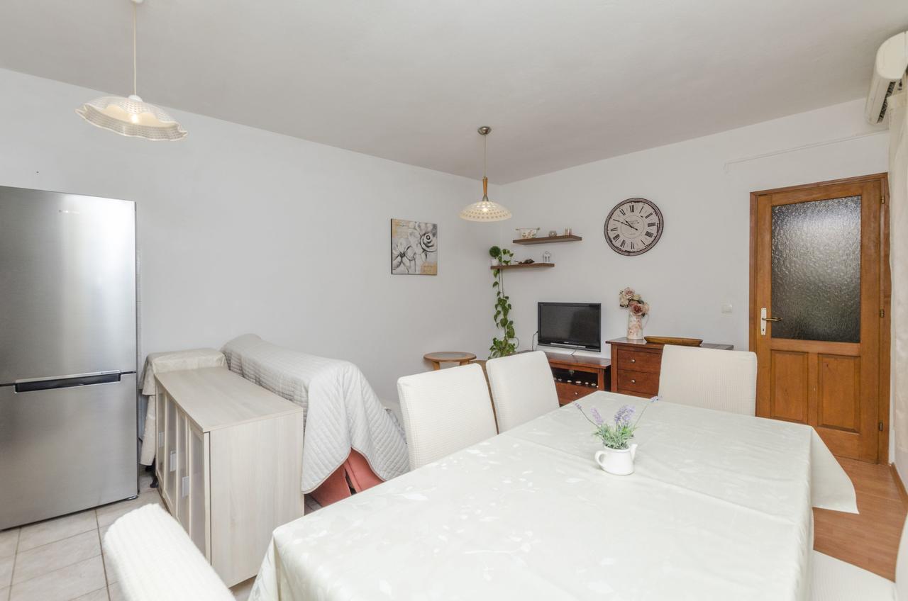 Apartments Dasa Primošten Dış mekan fotoğraf